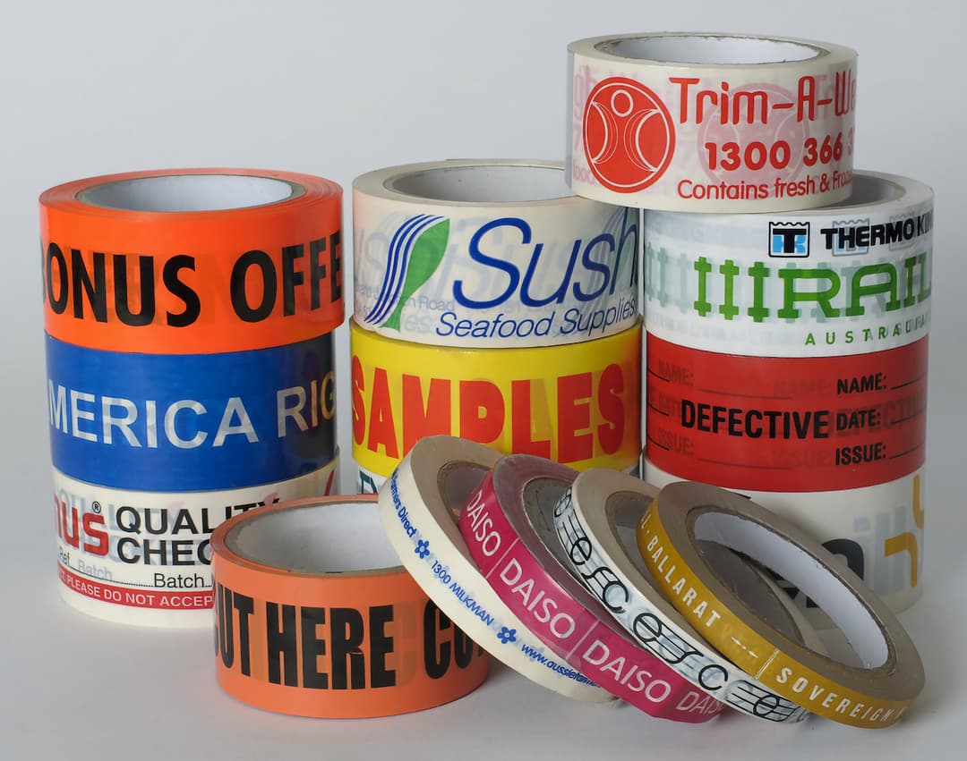 Cintas Impresas personalizadas de uso industrial en Monterrey apiladas